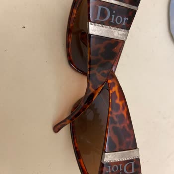 Gardrops Orijinal Olmadığını Öğrendiğim Dior Gözlüğün İadesi Reddedildi