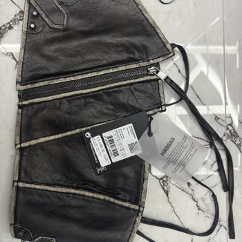 Twist Alanya Mağazasında Yanlış Beden, Alarmlı Ve Kullanılmış Ürün Teslimi