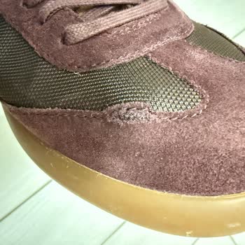 Hepsiburada Camper Ayakkabısındaki Dikiş Yırtığı Üretim Hatası