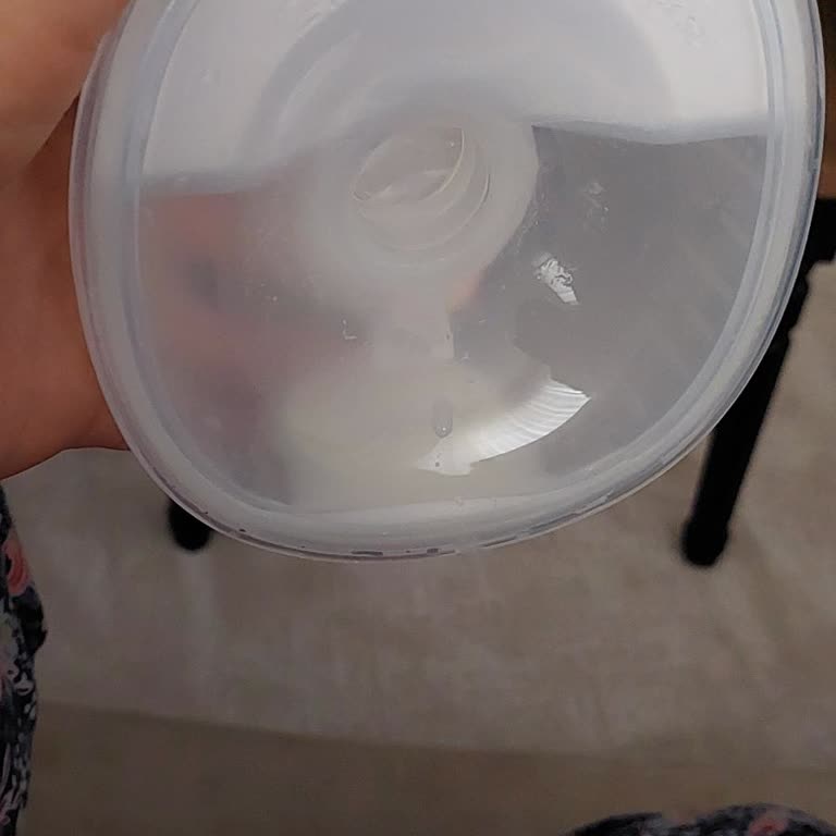 Lansinoh Göğüs Pompasında Sürekli Sızdırma Ve Azalan Vakum Gücü