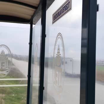 İstanbul Büyükşehir Belediyesi Sokak Aydınlatması Eksikliği!