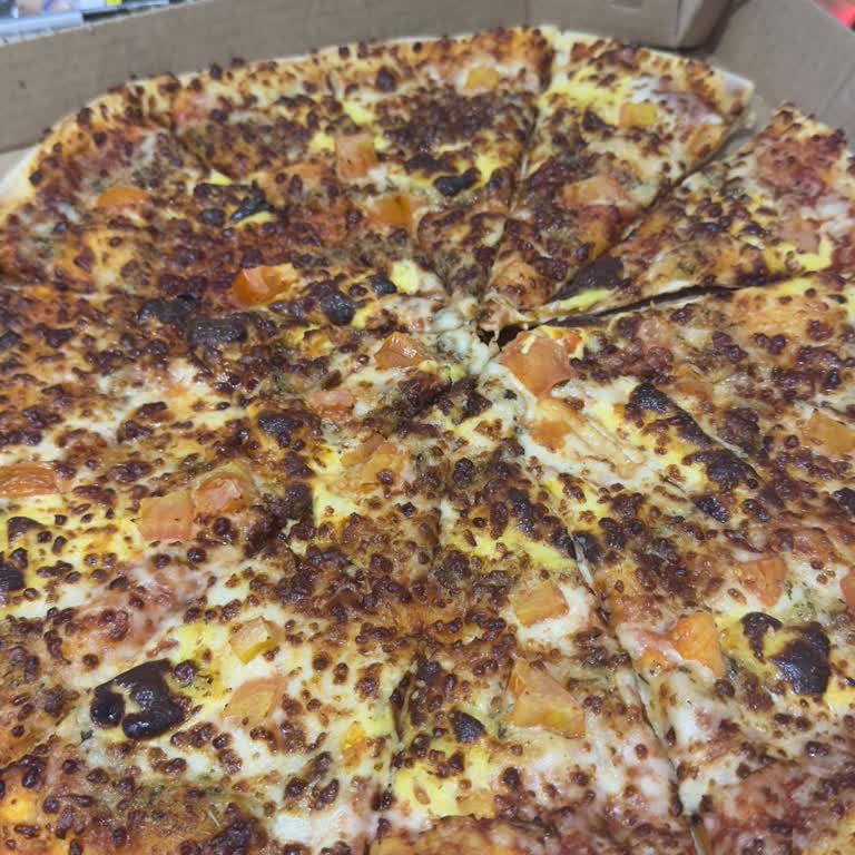 Yanık Ve Soğuk Pizza Şikayeti: Tarabya Şubesinde Sürekli Kalitesiz Servis