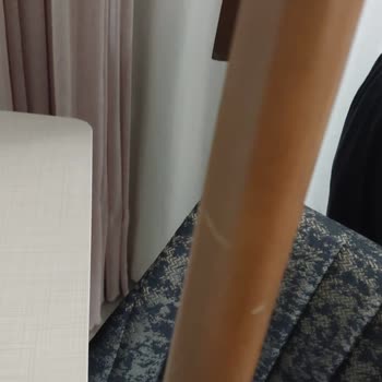 Teslimat Gecikmesi Ve Eksik Defolu Sandalyeler