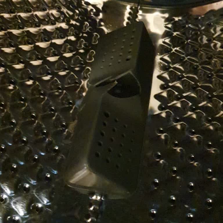 Arçelik Makinede Küçük Plastik Parça İçin Kazan Değişimi Ve 15.000 TL Ücreti