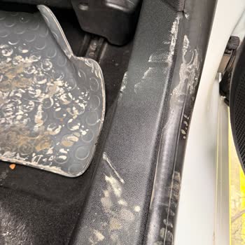 Vale Hizmetinde Araç İçinin Çamura Dönüştürülmesi Ve Cevapsız Şikayet