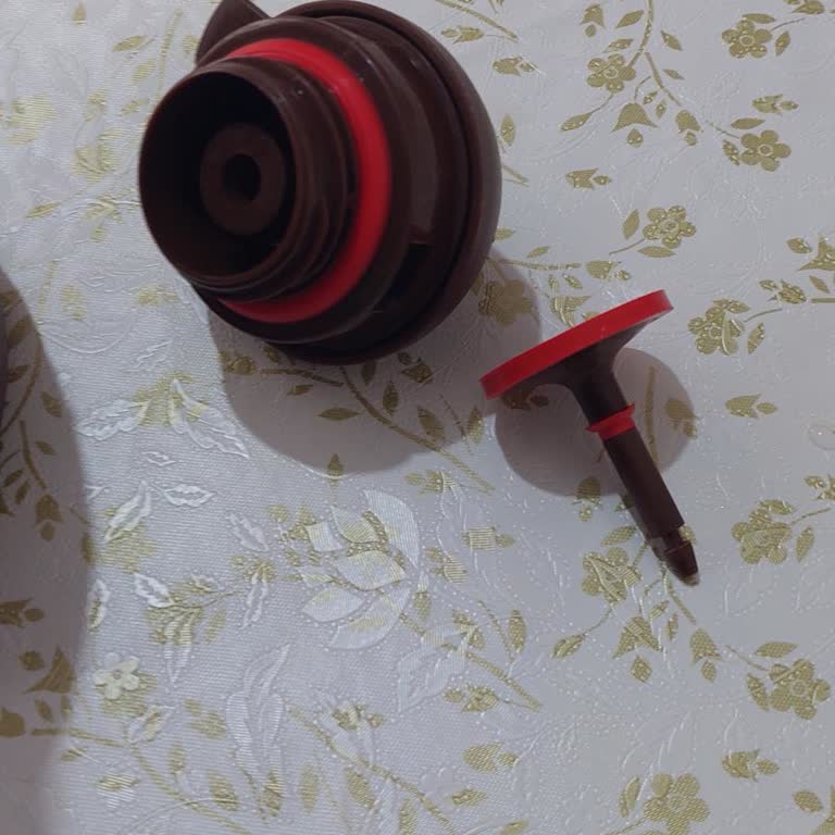 Kısa Sürede Kırılan Termos Kapağı İçin Para İadesi Talebi