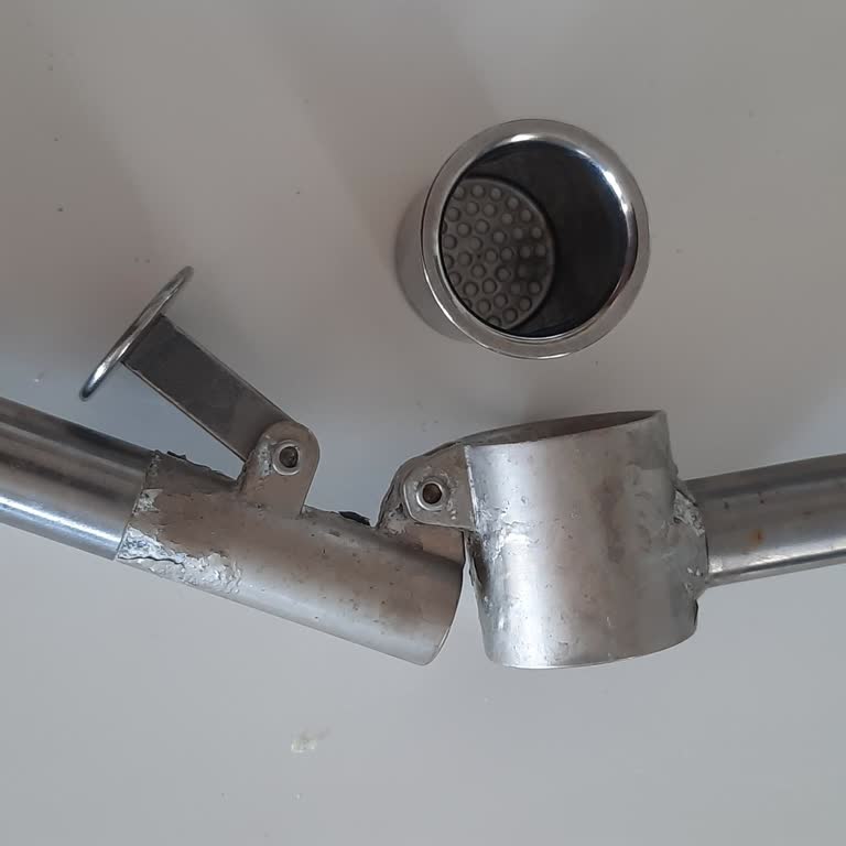 IKEA Sarımsak Rendesinde Kaplama Ve Pas Sorunu