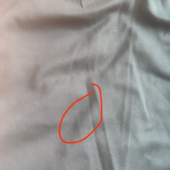 Only Pantolonun Delik Ve Parlaklığı Nedeniyle Değişim Reddedildi