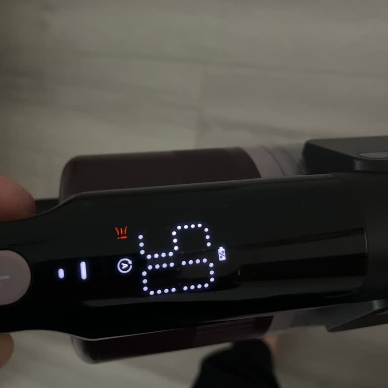 Kırmızı Işık Yanıp Sönen Philips 6000 Dikey Süpürge Ve Yetersiz Teknik Destek