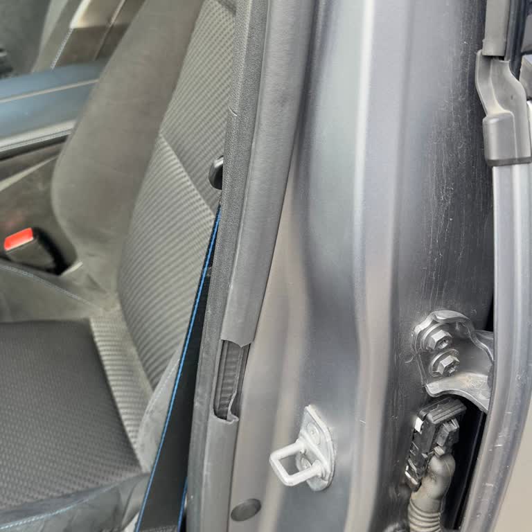 Yeni Renault Araçta Kapı Fitili Yırtılması Ve Garanti Dışında 20 Bin TL Ücret Talebi