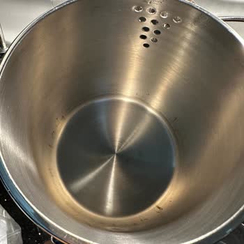 Jumbo Çaydanlıkta İlk Kullanımda Paslanma: İade Ve Değişim Talebi