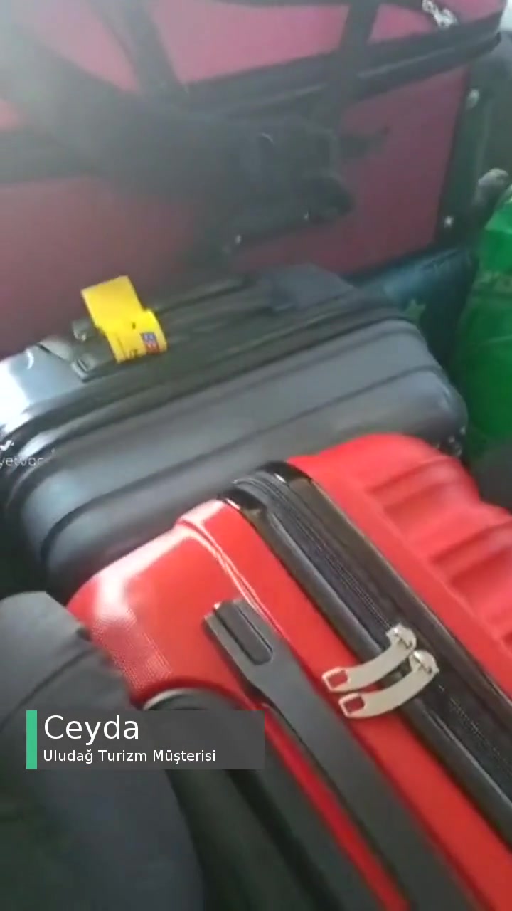 Uludağ Turizm Valizlerle Yolculuk Ettik, Pes! videonun kapak resmi