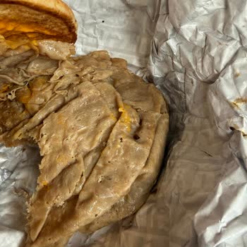 Arby's Şubesinde Sararan Et: Gıda Güvenliği Sorunu