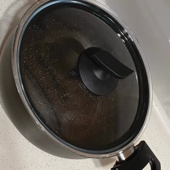 Kaplaması Çıkan Papilla Tencere Sağlık Riski Ve Ücretsiz Değişim Talebi