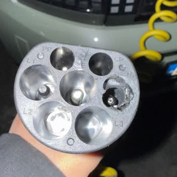 Garanti Kapsamındaki Elektrikli Aracımda Şarj Soketi Eritildi, 542 Bin TL Ücret Talebi Haksız