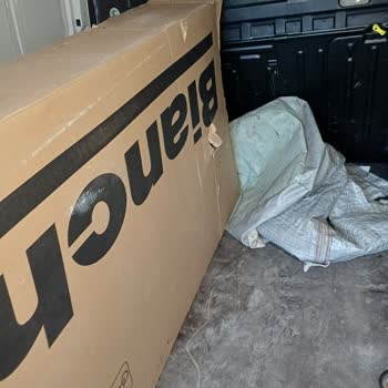 Aras Kargo Yanıltıcı Teslimat Hasarlı Kargo Ve Tehdit Edici Telefon Görüşmeleri