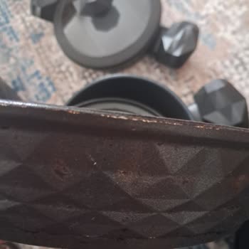 Karaca Züccaciye Tencerelerde Çizilme