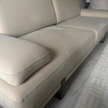 Liberni Mobilya Koltuk Hatalı Üretildi Ve Yanlış Ayaklarla Gönderildi