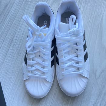 Ayakkabı Yarım Saatte Bozuldu Mağaza İade Talebimi Reddetti