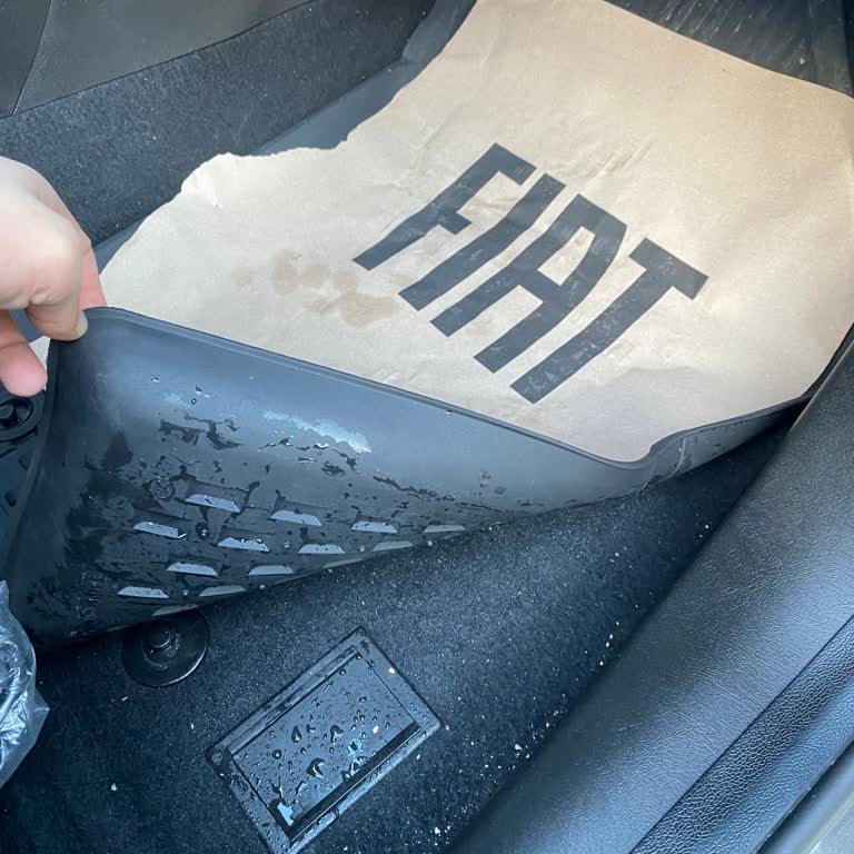 Yetkili Serviste Özensiz Araç Yıkama Ve Güven Kırıcı Durum