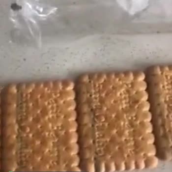Süsse Bisküvi Üzerinde Renkler Mevcut