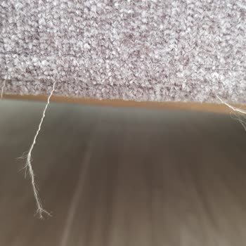 Kelebek Mobilya Üçlü Koltuk Takımında Ters Dikiş Nedeniyle Değişim Talebi