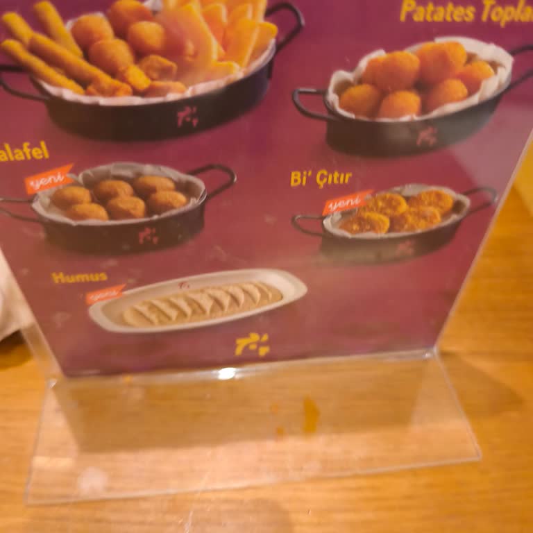 Temizlik Ve Servis Sorunlarıyla Tavuk Dünyası Çorum Şubesinde En Kötü Deneyim