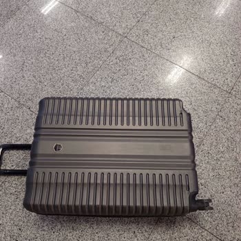 Bagaj Tekerleği Kırık Ve Faturasız Tazmin Talebi