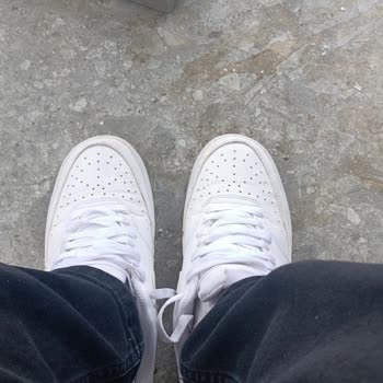 Nike Court Vision Ayakkabım Kısa Sürede Açıldı Değişim Talebi