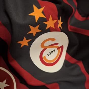 Profesyonel Forma Görseliyle Uymayan Ve Yanlış İsimli Ürün