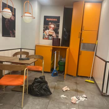 Popeyes Bağcılar Şubesinde Hijyen İhmali Ve İade Talebi