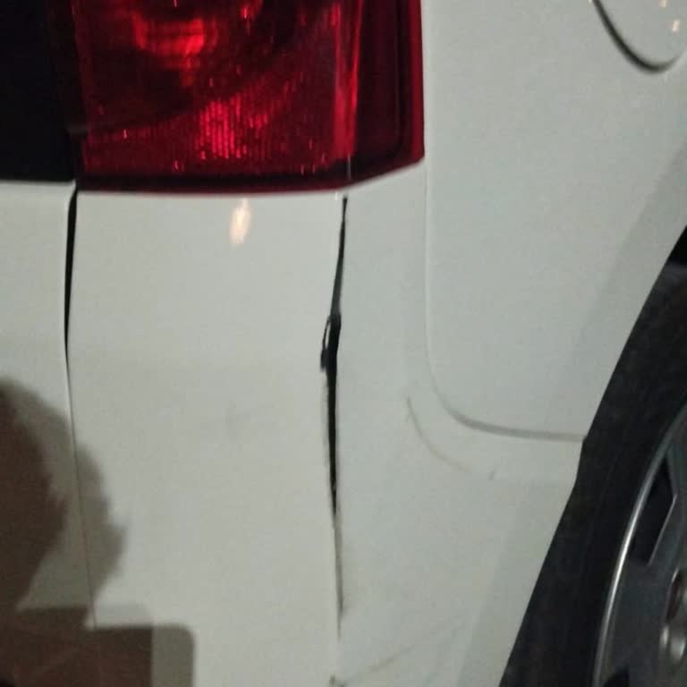 Nissa Car Rental Accused of Forcing Cash Payment Over Damage