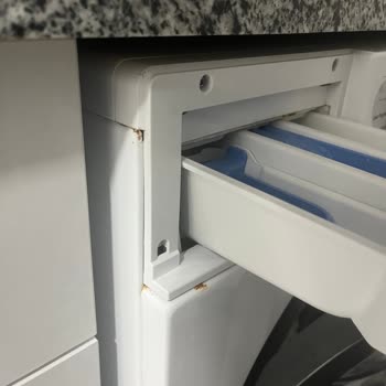 Arçelik Çamaşır Makinesi Kıyafetlerimi Yırtıyor Ve Mağduriyetim Giderilmiyor