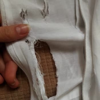 Arçelik Çamaşır Makinesi Kıyafetlerimi Yırtıyor Ve Mağduriyetim Giderilmiyor