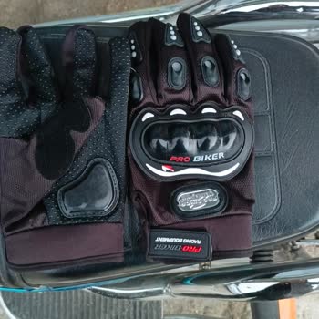 Belgeli Eldiven Yerine Belgesiz Ürün Gönderimi Ve Satıcıdan Yanıtsızlık