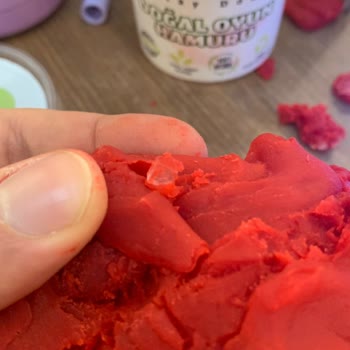 Childgen Oyun Hamurunda Tehlikeli Parçalar Ve İlgisiz Firma Yaklaşımı