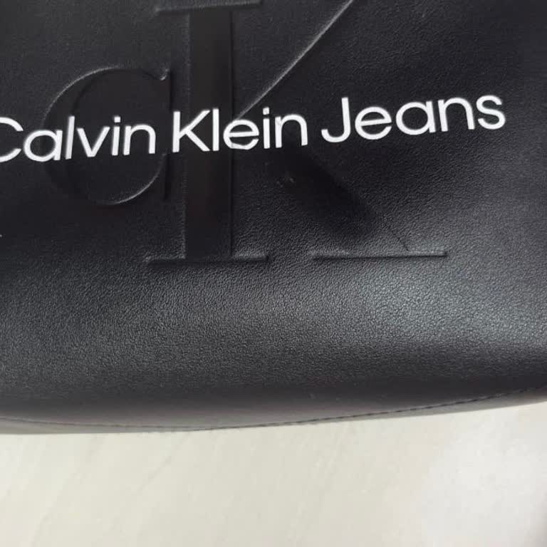 Calvin Klein Çantasının Kısa Sürede Soyulması Ve Telafi Talebi