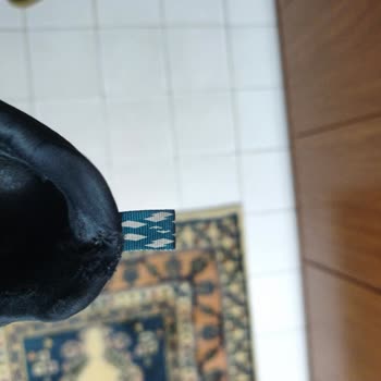 Skechers Waterproof Shoes Fell Apart After Minimal Use