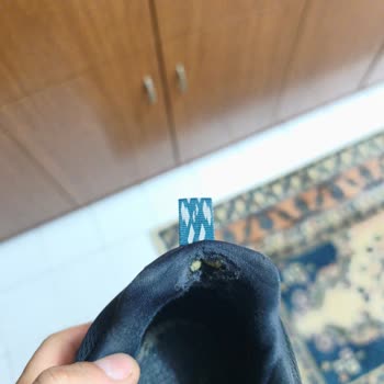 Skechers Waterproof Shoes Fell Apart After Minimal Use