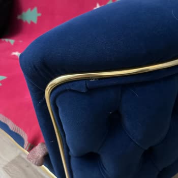 Üretim Hatalı Koltuk Takımı Ve Teslimatta İlgisiz Yaklaşım