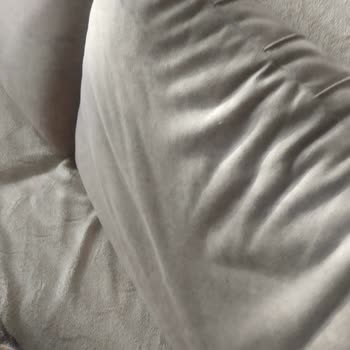 Bellona Zonguldak Oturma Grubunda Çökük Yastık Ve Kırlent Sorunları