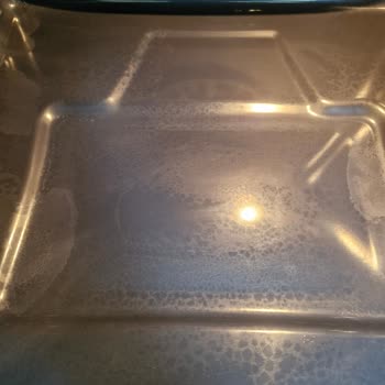 Arçelik Fibona Ankastre Fırınımdaki Buharlı Temizleme Sonrası Kalıcı Beyaz Lekeler Ve Kavlamalar