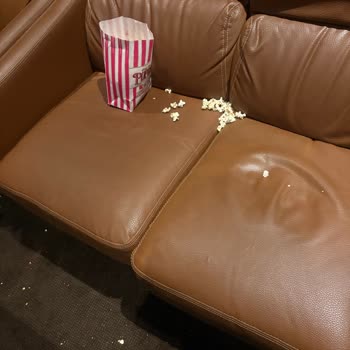 Kirli Salon Ve Personel Umursamazlığı, 524 TL’lik Ücret Boşa