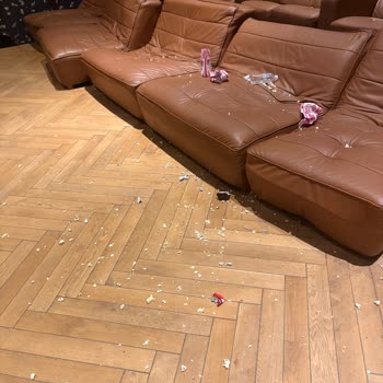 Kirli Salon Ve Personel Umursamazlığı, 524 TL’lik Ücret Boşa