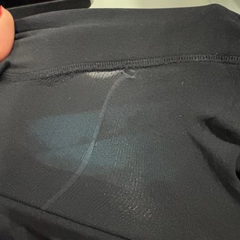 Yüksek Fiyatlı Çorap İlk Kullanımda Kaçtı İade Ve Değişim Talebi