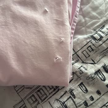 Çamaşır Makinesi Çamaşırları Yırtıyor, Servis Çözüm Sunamıyor, İade Talebi