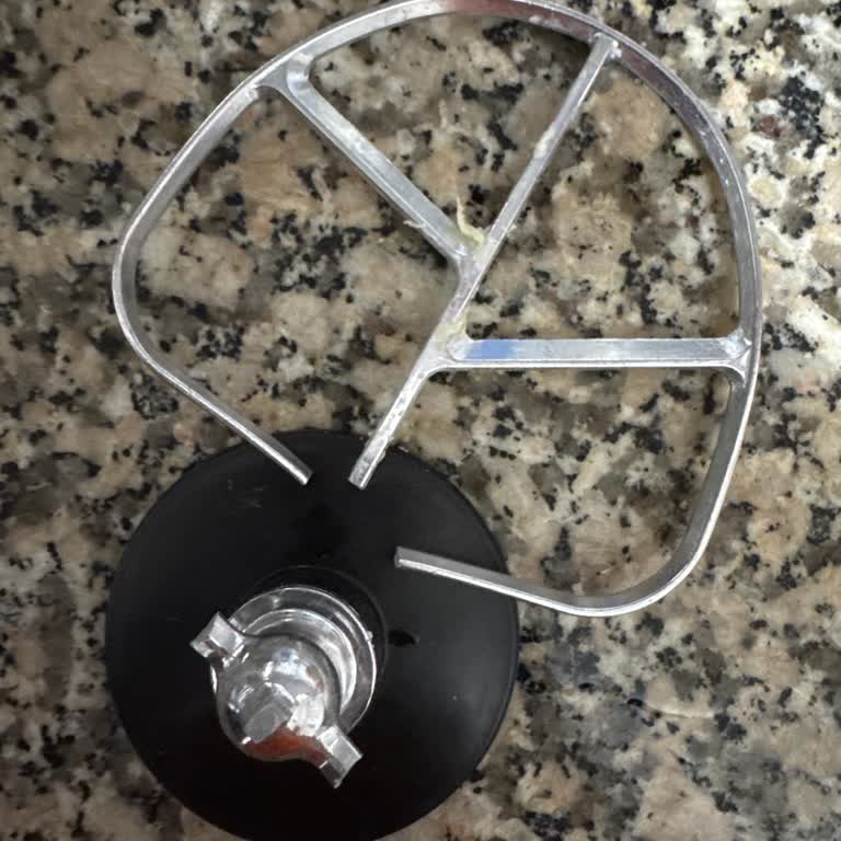 18 Günde Kırılan Sinbo Hamur Yoğurma Makinesi