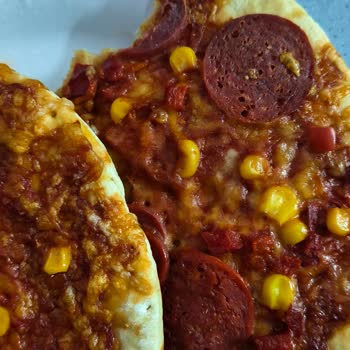 Üç Pakette Malzeme Eksikliği Ve Aşırı Salça İçin İade Talebi