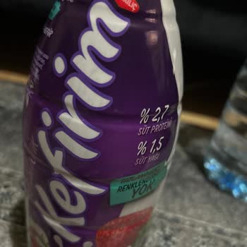 Altınkılıç Markalı Kefirde Kapakta Sinek Bulunması