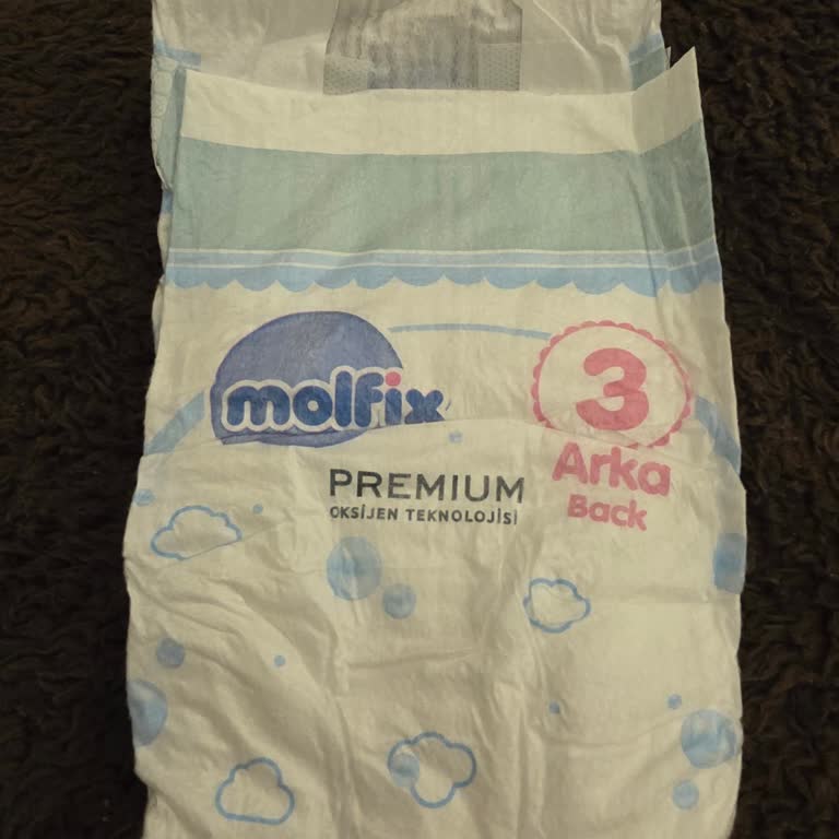 Molfix Bebek Bezinde Şiddetli Kimyasal Koku Ve Sağlık Endişesi